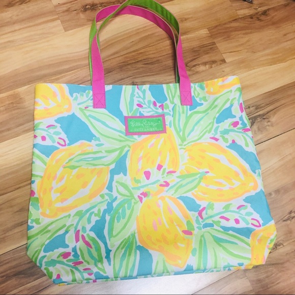 Lilly Pulitzer Handbags - Lilly Pulitzer tote